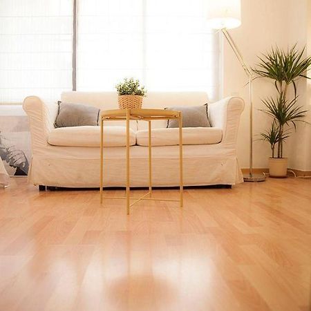 Luxor 7 Apartment Sevilla Bagian luar foto